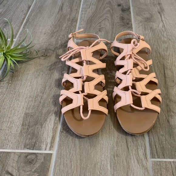 Francesca's Collections Shoes - Francesca’s ballet sandals 🌸